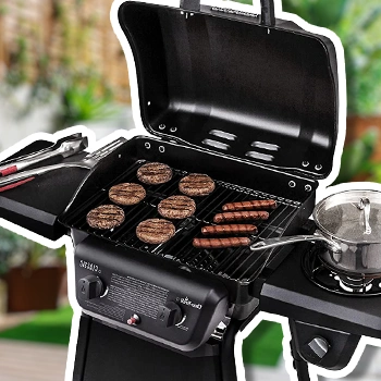 bbq propane gas grill brand in the backyard