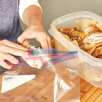 Storing leftover turkey inside an airtight container
