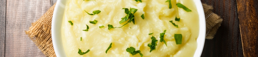 A bowl of mashed potatoes