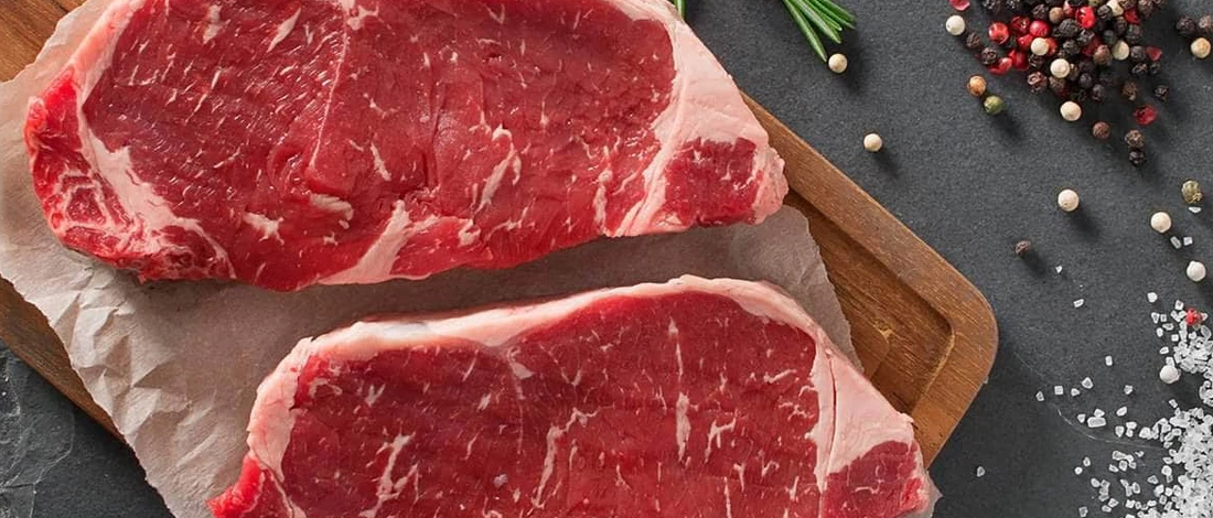 Omaha Steaks vs ButcherBox (2023's Complete Comparison)