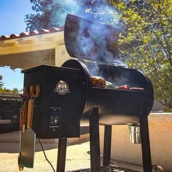 vertical smoker