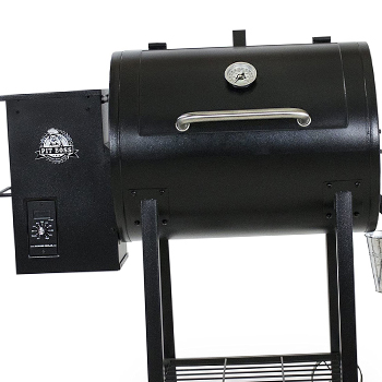 A Pit Boss 700FB grill in plain white background