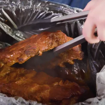Cooking ribs using a crockpot