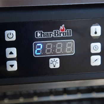 Close up image of Char Broil smoker temperature