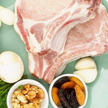 Pork chops with ingredients