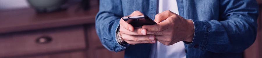 A person using a cellphone