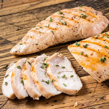 Turkey breast meat that is low in cholesterol