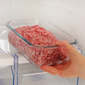 A person refreezes ground beef in the fridge
