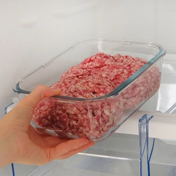 Putting ground meat in the fridge