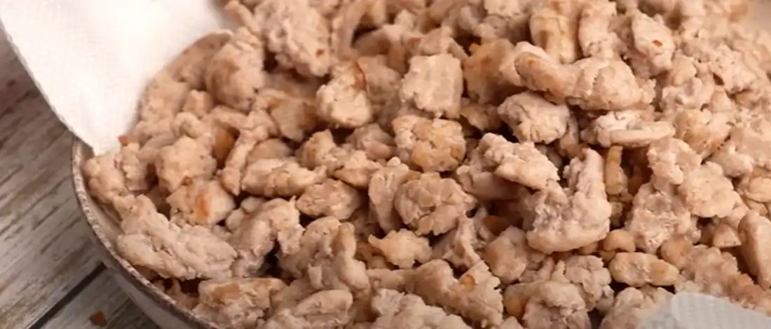a picture of ground turkey
