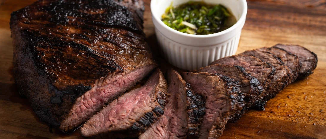 A perfectly cooked air-fried tri-tip steak