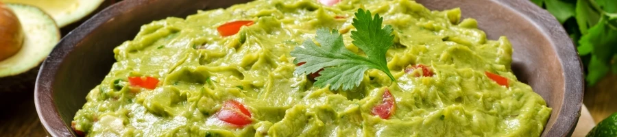 A bowl of delicious guacamole