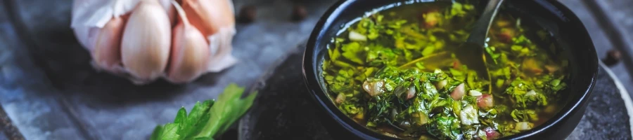 Making a chimichurri sauce