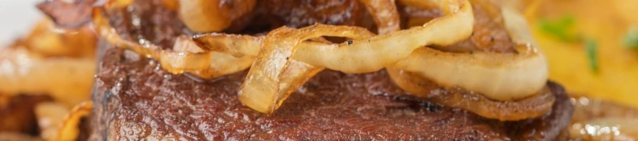 Steak with onions and gravy